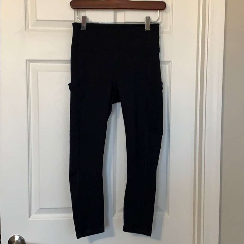 Fabletics High-Waisted Powerhold 7/8 Tight- small